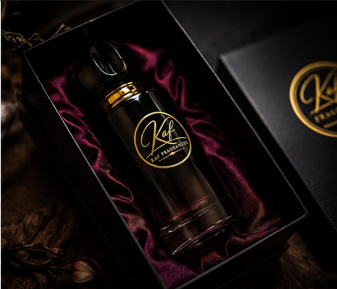 Royal Empire 50ml perfume spray bottle nozzle and sleek cap details