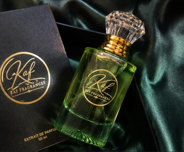 Sultana Extrait de Parfum (50 ml) - Image 4
